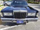 Thumbnail Photo 1 for 1988 Lincoln Town Car Signature